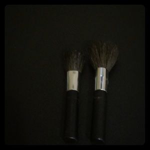 2brushes